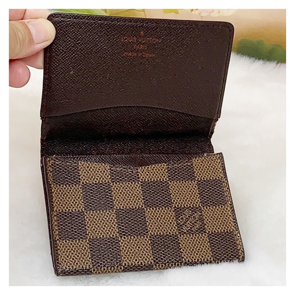 SALE 🔥💯Authentic Louis Vuitton Damier Ebene Wallet Cards